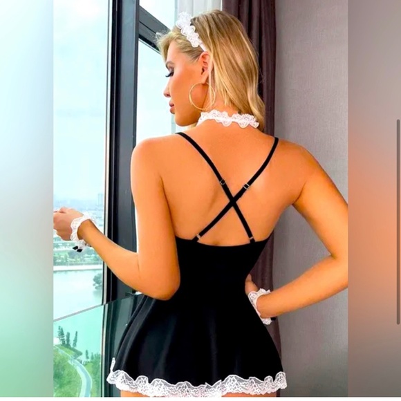 Elegant French Maid Style Lingerie Pure Desire Lace Plunge Bra Set Magic Lift Push Up Outward Expansion Gathering MOYISU Sexy AB